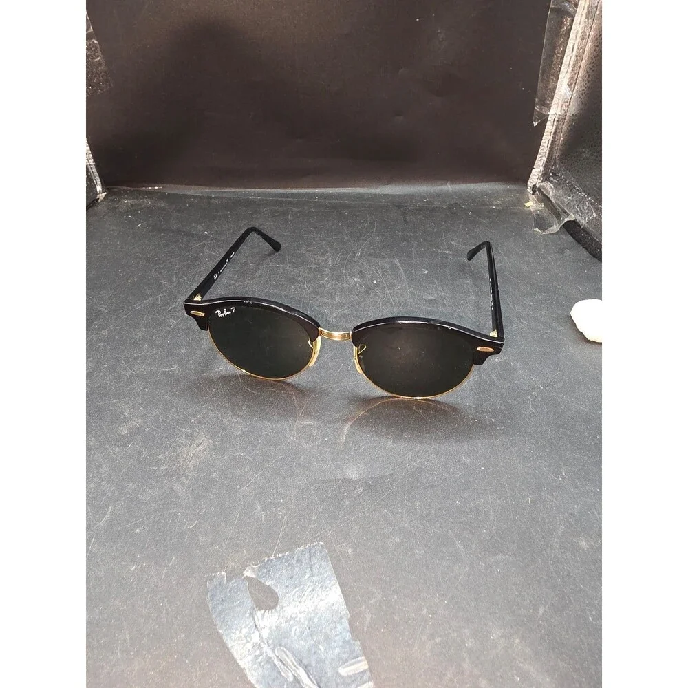 Ray-Ban RB4246 Clubmaster Classic Polarized Sunglasses 901/58 Black/Gold 51mm